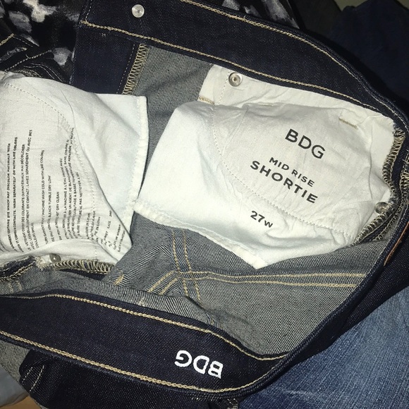 NEW Urban Outfitters, BDG Urban Outfitters Mid Rise - Picture 6 of 6